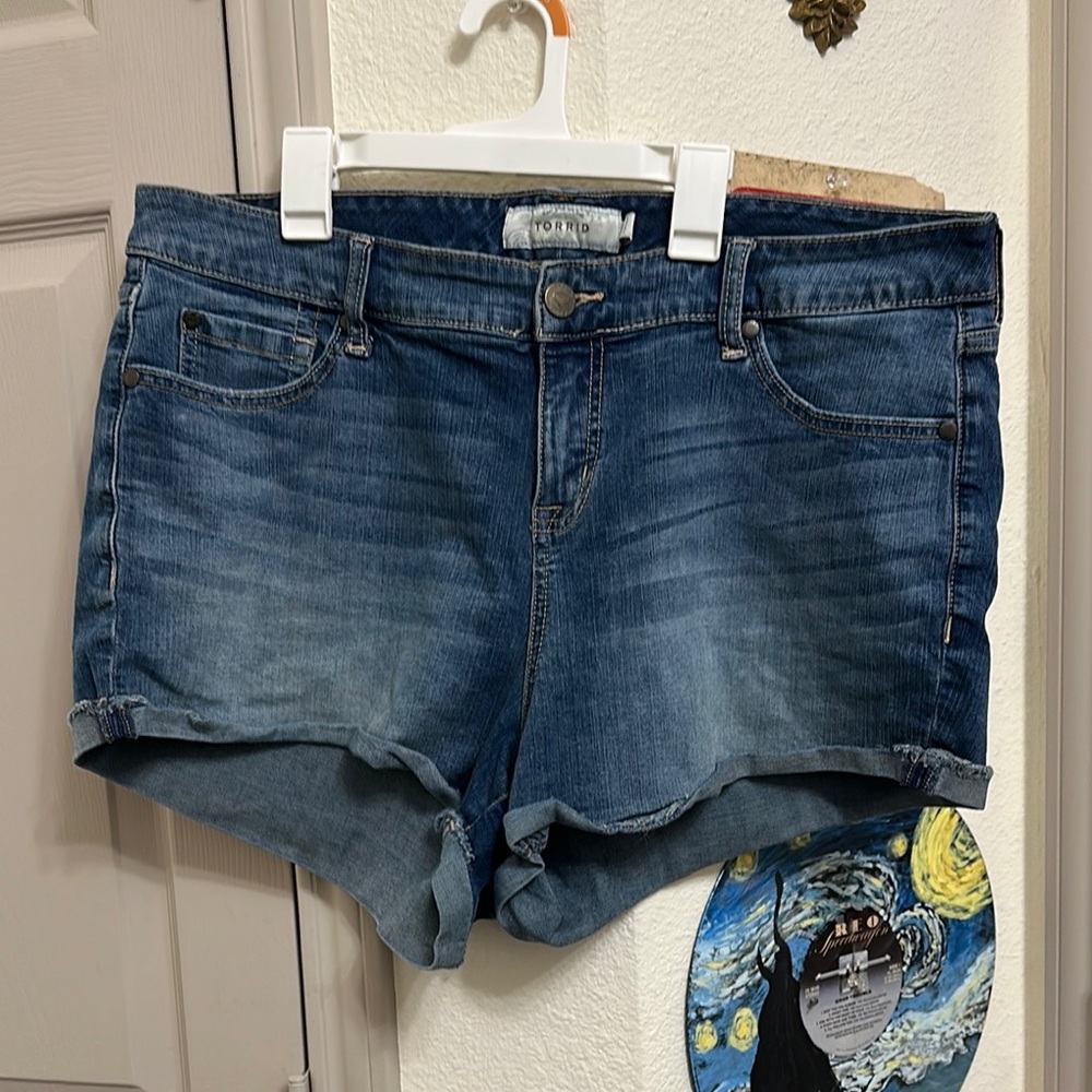 Torrid Women's Blue Denim Shorts